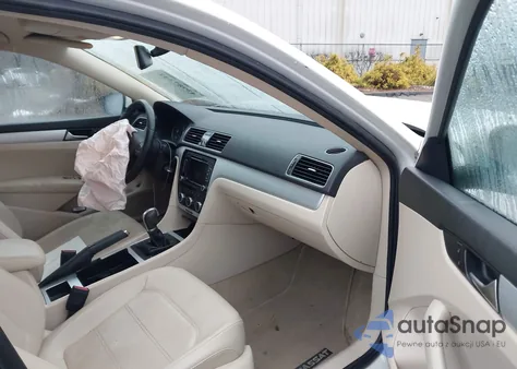 2012 Volkswagen Passat 2.5L Se from USA, damaged, VIN 1VWBP7A35CC100780